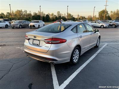 2017 Ford Fusion S   - Photo 11 - Pataskala, OH 43062