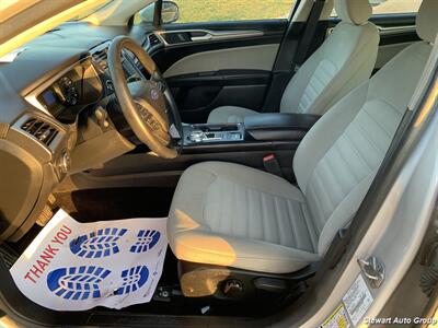 2017 Ford Fusion S   - Photo 17 - Pataskala, OH 43062