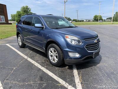 2017 Chevrolet Equinox LT AWD - Photo 3 - Pataskala, OH 43062
