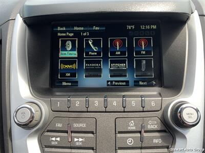 2017 Chevrolet Equinox LT AWD - Photo 29 - Pataskala, OH 43062