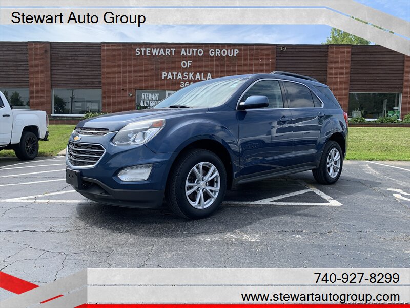 2017 Chevrolet Equinox LT AWD   - Photo 1 - Pataskala, OH 43062