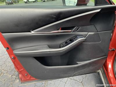 2022 Mazda CX-30 Carbon Edition AWD - Photo 6 - Pataskala, OH 43062