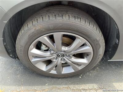 2022 Mazda CX-30 Carbon Edition AWD - Photo 5 - Pataskala, OH 43062