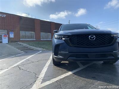 2023 Mazda CX-50 2.5 S Premium Plus AWD   - Photo 4 - Pataskala, OH 43062