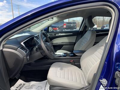 2016 Ford Fusion S   - Photo 8 - Pataskala, OH 43062