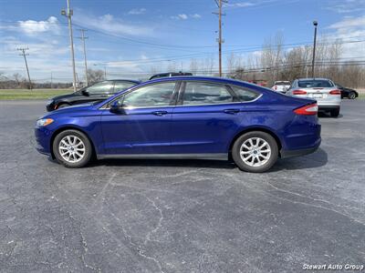 2016 Ford Fusion S   - Photo 4 - Pataskala, OH 43062