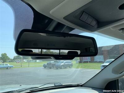 2016 RAM 1500 Big Horn Crew Cab 4x4 - Photo 22 - Pataskala, OH 43062