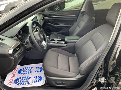 2023 Nissan Altima 2.5 SV   - Photo 18 - Pataskala, OH 43062