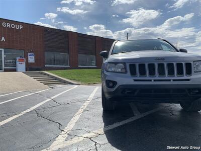 2017 Jeep Compass Sport 75th Anniversary 4x4   - Photo 4 - Pataskala, OH 43062