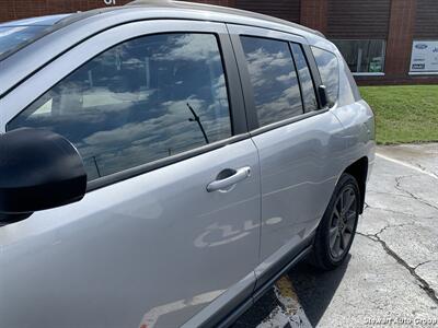 2017 Jeep Compass Sport 75th Anniversary 4x4   - Photo 6 - Pataskala, OH 43062