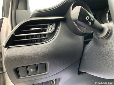 2018 Toyota C-HR XLE Premium - Photo 24 - Pataskala, OH 43062