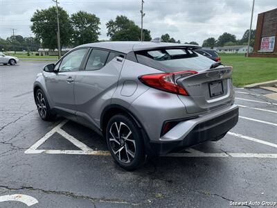 2018 Toyota C-HR XLE Premium - Photo 13 - Pataskala, OH 43062