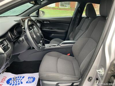 2018 Toyota C-HR XLE Premium - Photo 17 - Pataskala, OH 43062