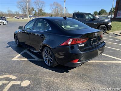 2014 Lexus IS 250   - Photo 10 - Pataskala, OH 43062