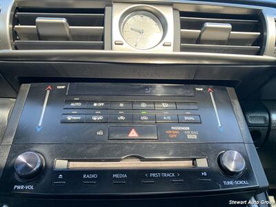 2014 Lexus IS 250   - Photo 33 - Pataskala, OH 43062