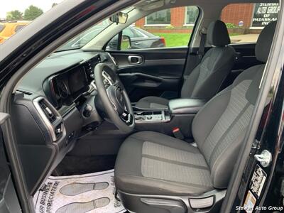 2022 Kia Sorento LX   - Photo 17 - Pataskala, OH 43062