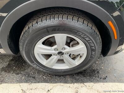 2022 Kia Sorento LX   - Photo 9 - Pataskala, OH 43062