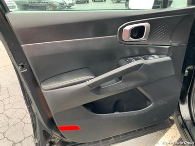 2022 Kia Sorento LX   - Photo 16 - Pataskala, OH 43062
