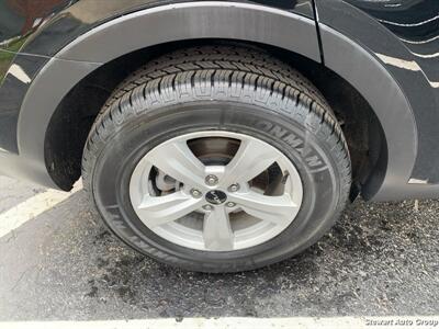 2022 Kia Sorento LX   - Photo 10 - Pataskala, OH 43062