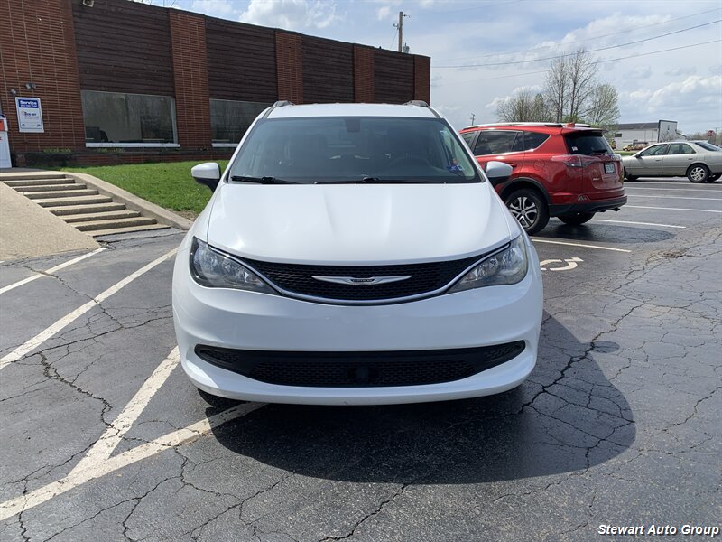 2021 Chrysler Voyager LXi  
