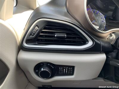 2021 Chrysler Voyager LXi   - Photo 26 - Pataskala, OH 43062