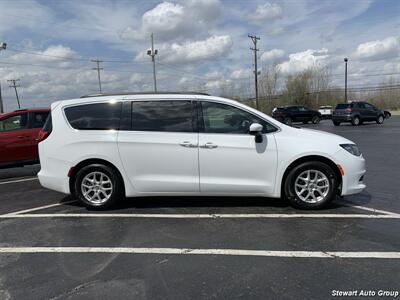 2021 Chrysler Voyager LXi   - Photo 8 - Pataskala, OH 43062