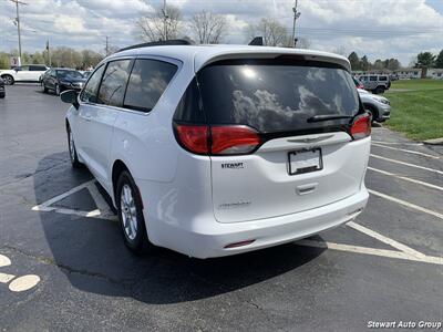 2021 Chrysler Voyager LXi   - Photo 13 - Pataskala, OH 43062