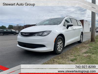 2021 Chrysler Voyager LXi   - Photo 1 - Pataskala, OH 43062