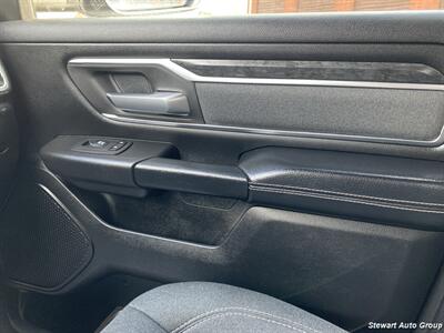 2019 RAM 1500 Big Horn Crew Cab 4x4   - Photo 30 - Pataskala, OH 43062