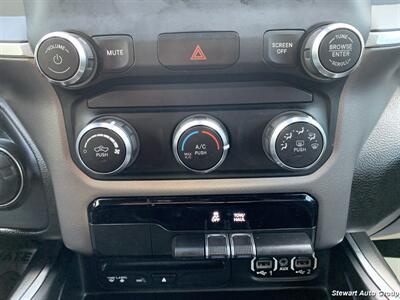 2019 RAM 1500 Big Horn Crew Cab 4x4   - Photo 35 - Pataskala, OH 43062