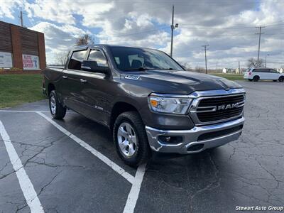2019 RAM 1500 Big Horn Crew Cab 4x4   - Photo 3 - Pataskala, OH 43062