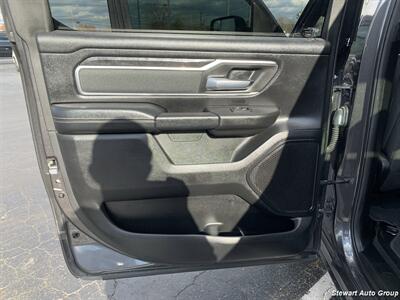2019 RAM 1500 Big Horn Crew Cab 4x4   - Photo 20 - Pataskala, OH 43062