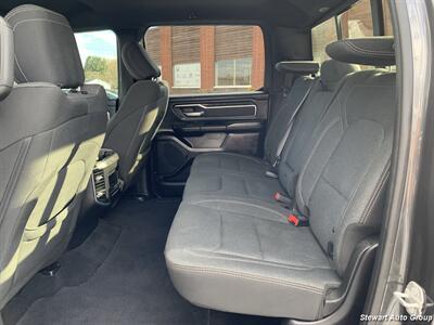 2019 RAM 1500 Big Horn Crew Cab 4x4   - Photo 21 - Pataskala, OH 43062