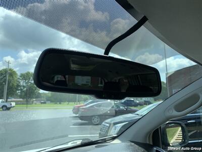 2014 Chrysler Town & Country Touring   - Photo 32 - Pataskala, OH 43062