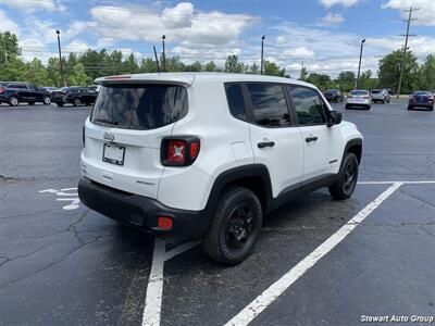 2018 Jeep Renegade Sport - Photo 11 - Pataskala, OH 43062