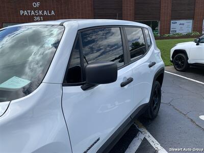 2018 Jeep Renegade Sport - Photo 7 - Pataskala, OH 43062