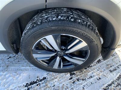 2023 Nissan Rogue Platinum Premium Pkg AWD   - Photo 16 - Pataskala, OH 43062