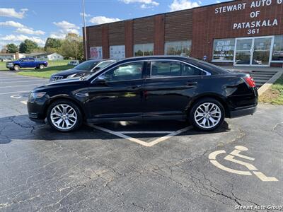 2018 Ford Taurus Limited   - Photo 5 - Pataskala, OH 43062