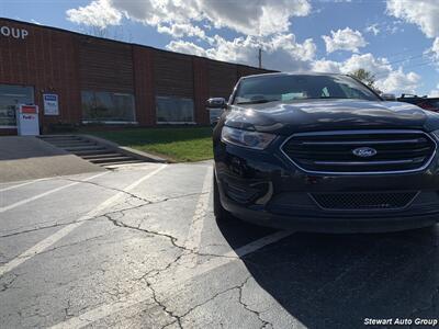 2018 Ford Taurus Limited   - Photo 4 - Pataskala, OH 43062