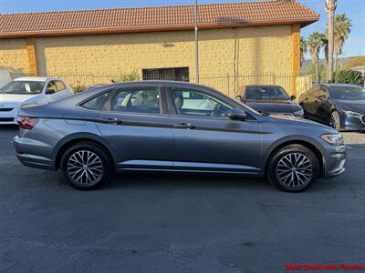 2021 Volkswagen Jetta SE   - Photo 26 - San Marcos, CA 92078