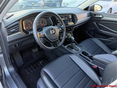 2021 Volkswagen Jetta SE   - Photo 9 - San Marcos, CA 92078