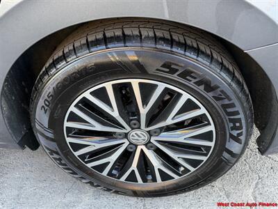 2021 Volkswagen Jetta SE   - Photo 34 - San Marcos, CA 92078