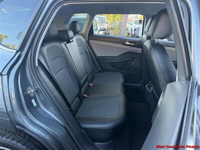 2022 Volkswagen Taos SE  & Bk Up Camera - Photo 33 - San Marcos, CA 92078