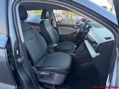 2022 Volkswagen Taos SE  & Bk Up Camera - Photo 11 - San Marcos, CA 92078