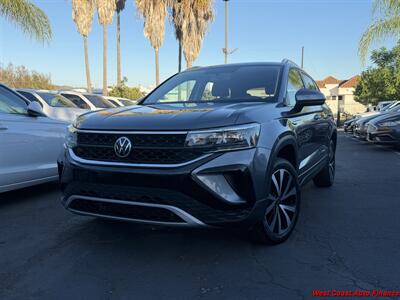 2022 Volkswagen Taos SE  & Bk Up Camera - Photo 2 - San Marcos, CA 92078