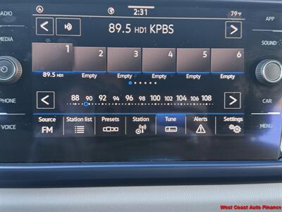 2022 Volkswagen Taos SE  & Bk Up Camera - Photo 29 - San Marcos, CA 92078