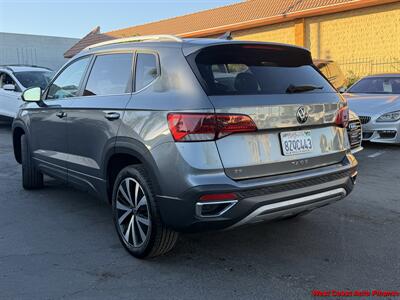 2022 Volkswagen Taos SE  & Bk Up Camera - Photo 9 - San Marcos, CA 92078