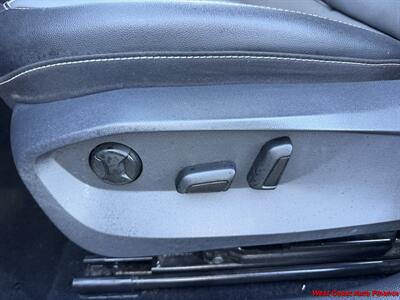 2022 Volkswagen Taos SE  & Bk Up Camera - Photo 40 - San Marcos, CA 92078