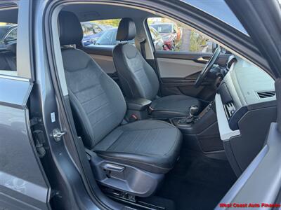 2022 Volkswagen Taos SE  & Bk Up Camera - Photo 17 - San Marcos, CA 92078