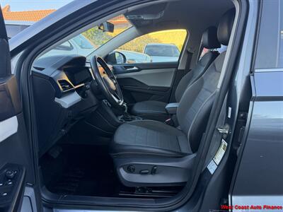 2022 Volkswagen Taos SE  & Bk Up Camera - Photo 16 - San Marcos, CA 92078
